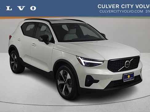 Certified 2026 Volvo XC40 B5 Plus w/ Protection Package Premier AWD/4WD image 1