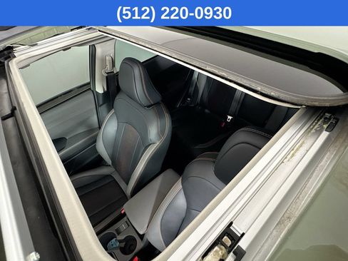 Used 2024 Subaru Crosstrek 2.5i Limited AWD/4WD image 27
