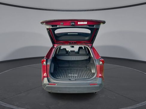 Certified 2025 Toyota RAV4 XLE w/ Convenience Package FWD image 30