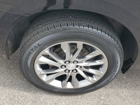 Used 2022 Buick Enclave Avenir w/ Trailering Package, 5000 lbs. AWD/4WD image 5