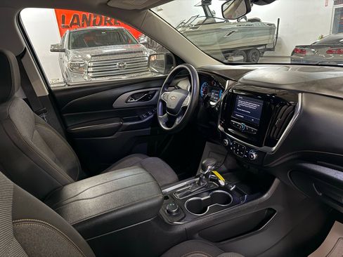 Used 2021 Chevrolet Traverse LS w/ LPO, Blackout Package image 16
