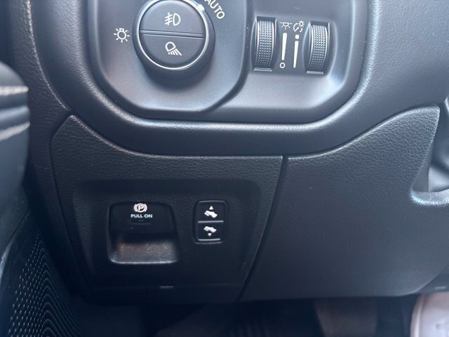 Used 2023 RAM 1500 Limited AWD/4WD image 22