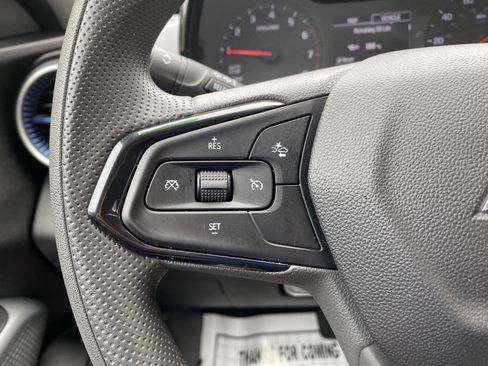 Used 2026 Chevrolet Trax LS w/ LS Convenience Package FWD image 19