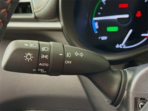 Used 2024 Toyota Sienna XSE image 15