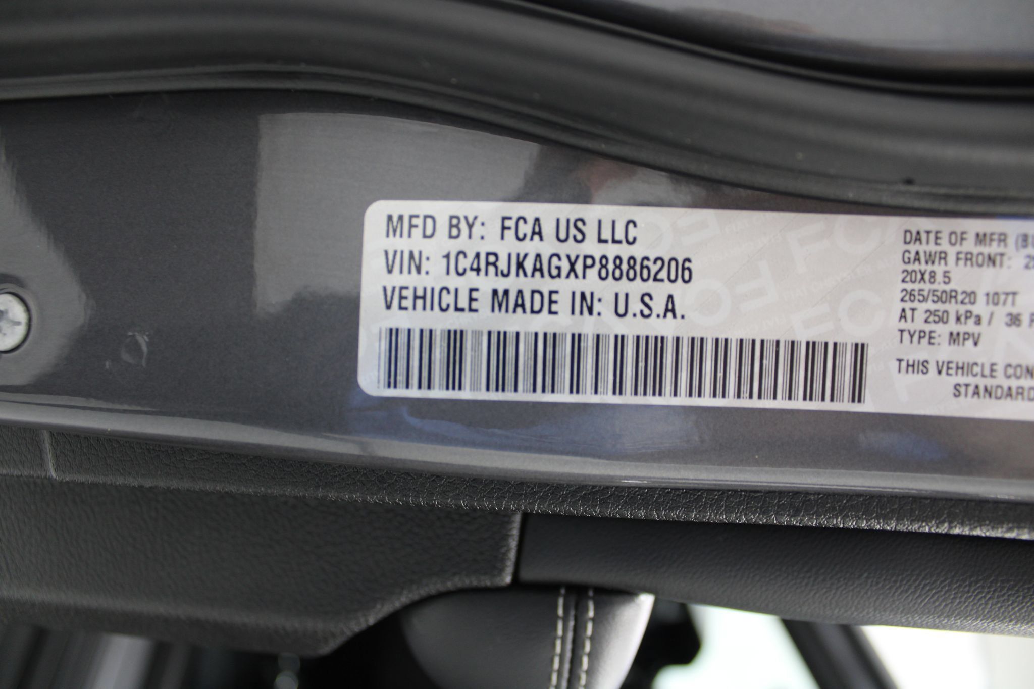 Used 2023 Jeep Grand Cherokee L Laredo AWD/4WD image 49