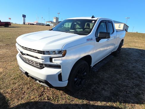 Used 2019 Chevrolet Silverado 1500 RST w/ All-Star Edition image 3
