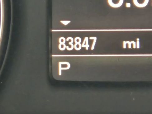 Used 2018 Audi Q3 2.0T Premium Plus w/ S Line Competition Package image 27