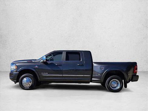 Used 2024 RAM 3500 Limited image 8