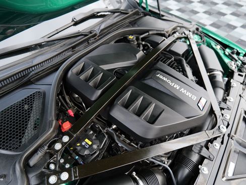 Used 2022 BMW M4 xDrive Competition image 50