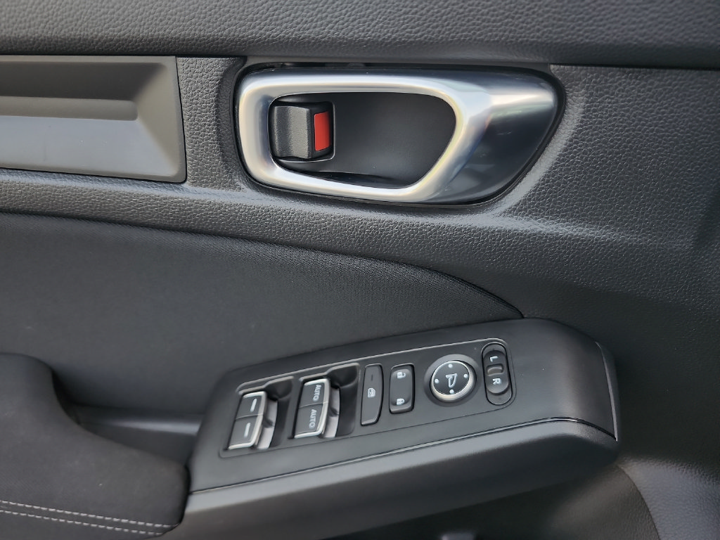 Used 2022 Honda Civic Sport image 23