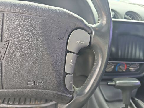 Used 1994 Pontiac Firebird Trans Am RWD image 19