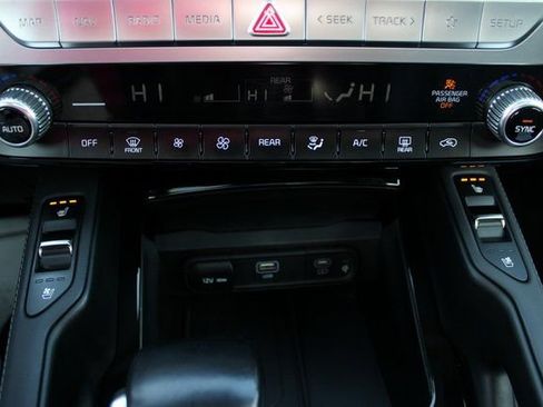 Used 2023 Kia Telluride EX X-Line image 30