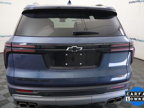 Used 2024 Chevrolet Traverse Z71 w/ LPO, Floor Liner Package AWD/4WD image 8