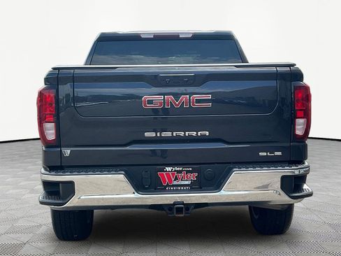 Used 2023 GMC Sierra 1500 SLE AWD/4WD image 4