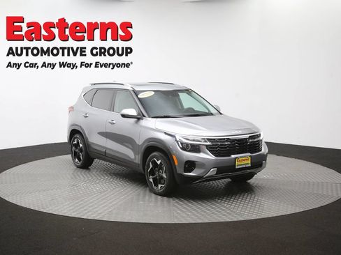 Used 2024 Kia Seltos EX AWD/4WD image 51