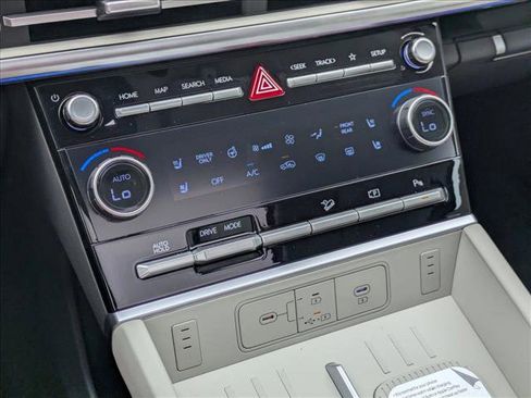 New 2026 Hyundai Santa Fe Calligraphy FWD image 16
