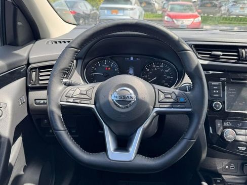 Used 2022 Nissan Rogue Sport SL w/ Premium Package AWD/4WD image 13