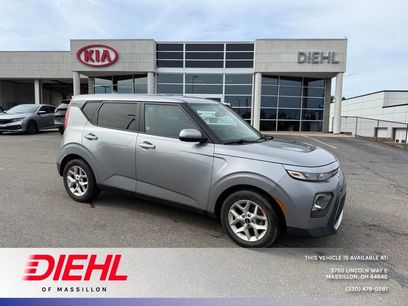 Certified 2022 Kia Soul LX w/ Technology Package