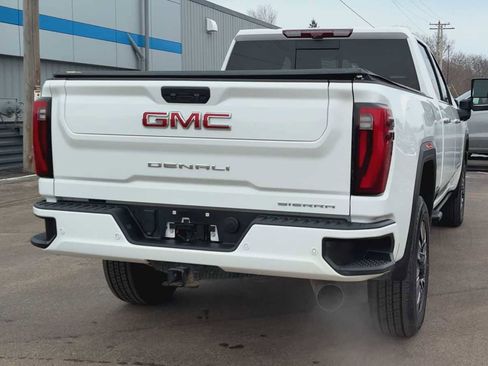 Certified 2024 GMC Sierra 2500 Denali w/ Denali Reserve Package image 3