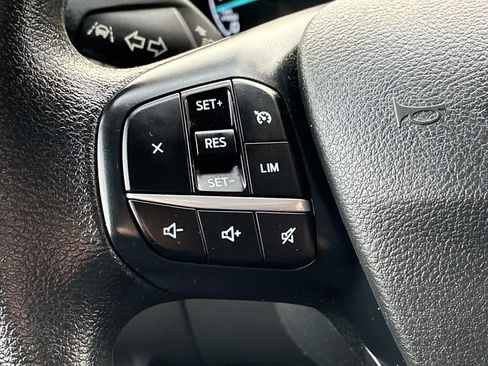 Used 2023 Ford Transit 350 XLT image 23