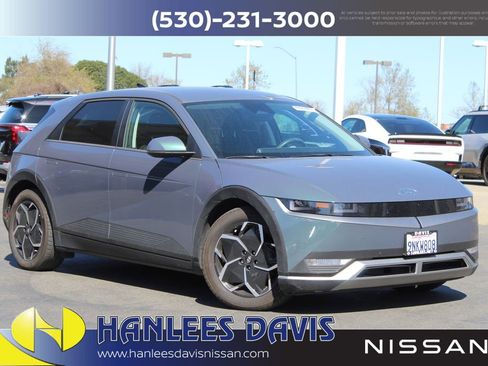 Used 2024 Hyundai Ioniq 5 SE image 1