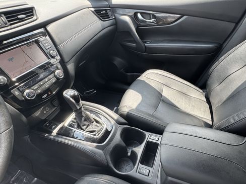 Used 2019 Nissan Rogue SL AWD/4WD image 30