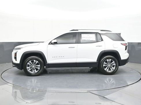 New 2026 Chevrolet Equinox LT FWD image 8
