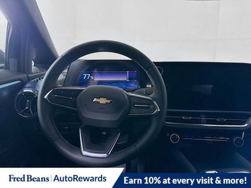 New 2026 Chevrolet Equinox EV LT image 16