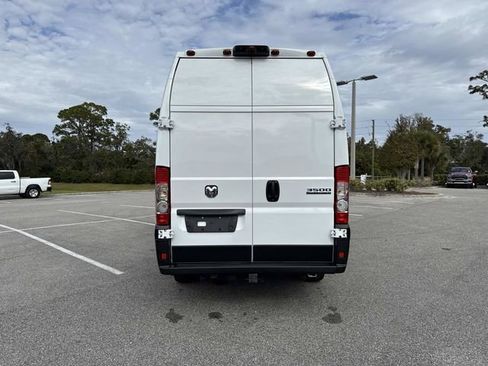 New 2026 RAM ProMaster 3500 w/ Convenience Group image 4
