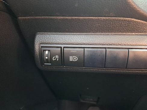 Used 2019 Toyota Corolla SE FWD image 24