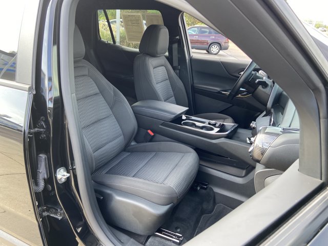 Used 2026 Chevrolet Equinox LT AWD/4WD image 13
