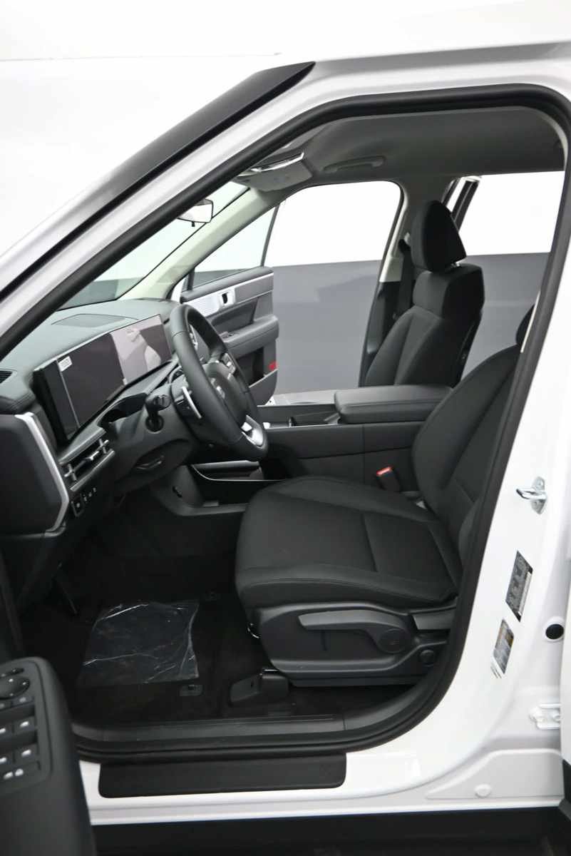 New 2027 Hyundai Santa Fe SE FWD image 19