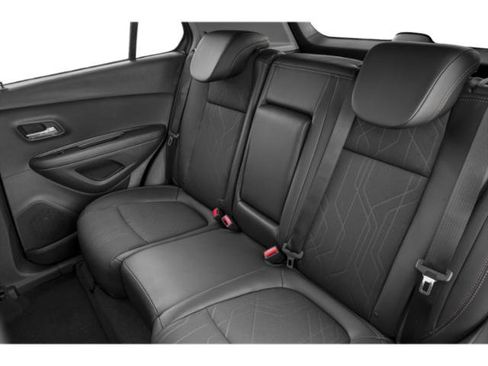 Used 2019 Chevrolet Trax LT w/ LT Convenience Package FWD image 18