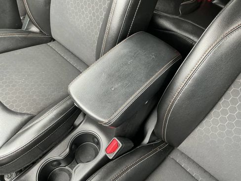 Used 2019 Jeep Compass Latitude AWD/4WD image 31