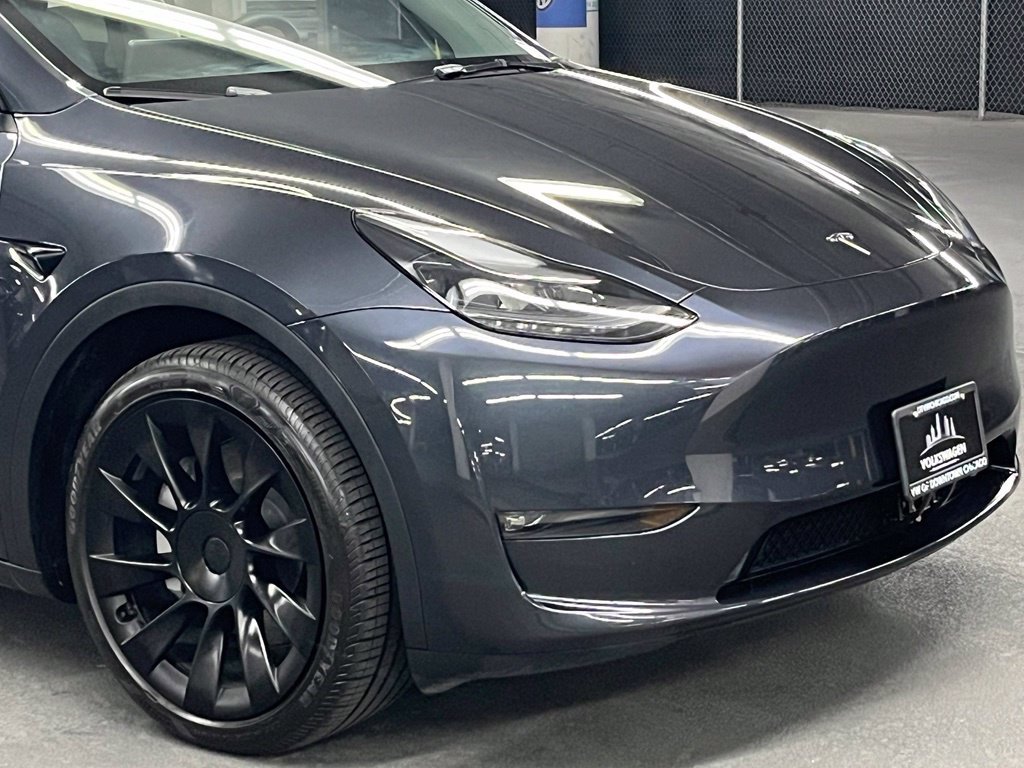Used 2024 Tesla Model Y Long Range AWD/4WD image 37