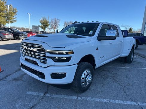 New 2026 RAM 3500 Laramie image 13
