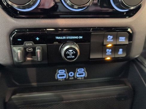 New 2026 RAM 1500 Big Horn w/ Night Edition image 26