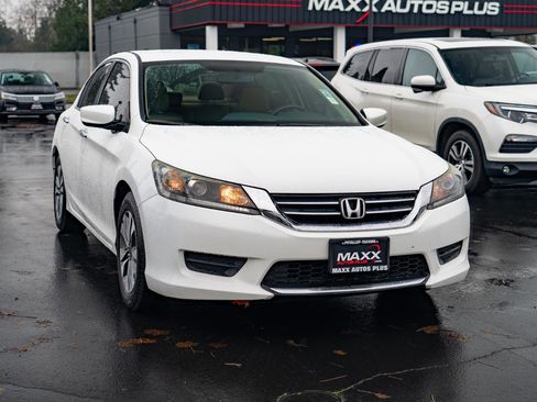 Used 2014 Honda Accord LX image 2