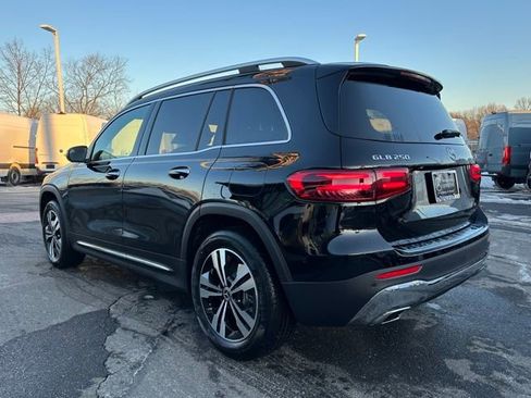 New 2026 Mercedes-Benz GLB 250 4MATIC image 5
