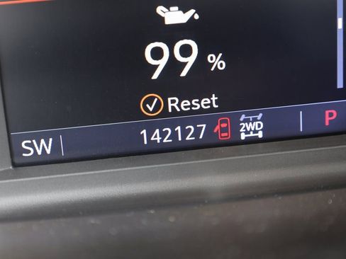Used 2020 Chevrolet Silverado 1500 RST AWD/4WD image 14