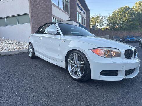 Used 2012 BMW 135i Convertible RWD image 47