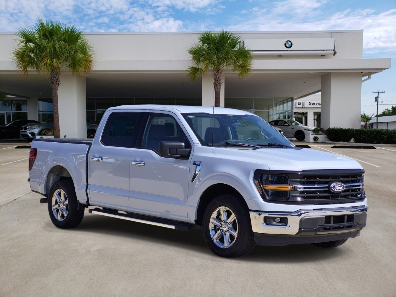 Used 2025 Ford F150 XLT w/ Equipment Group 301A Standard RWD image 3