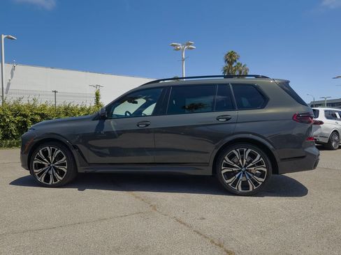 Used 2023 BMW X7 xDrive40i w/ Executive Package AWD/4WD image 24