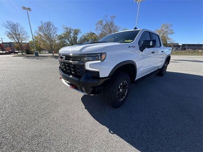 New 2025 Chevrolet Silverado 1500 ZR2 w/ Technology Package