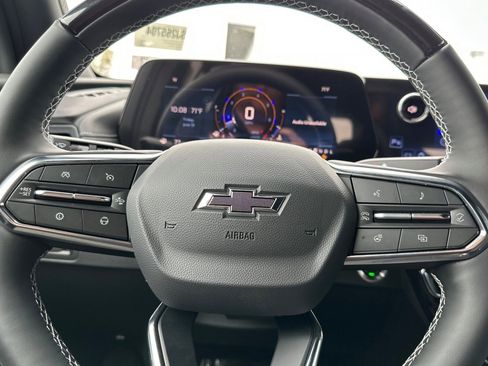 New 2025 Chevrolet Traverse LT w/ Enhanced Driving Package image 26