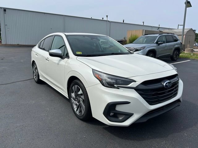 Used 2025 Subaru Legacy Touring XT AWD/4WD image 3