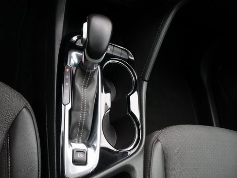 Used 2025 Buick Encore GX Preferred image 28