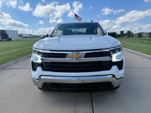 Used 2023 Chevrolet Silverado 1500 LT AWD/4WD image 10