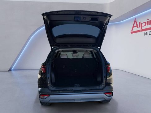 Used 2025 Hyundai Tucson SEL FWD image 19