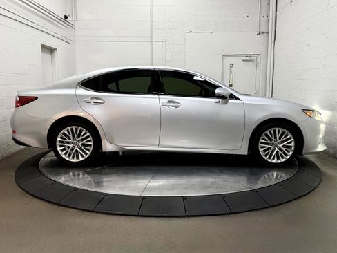 Used 2015 Lexus ES 350 FWD image 10